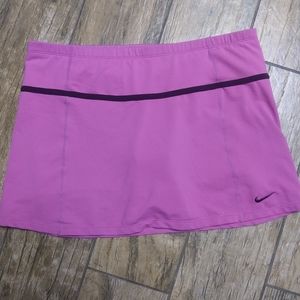 Nike tennis skirt with shorts underneath size medi